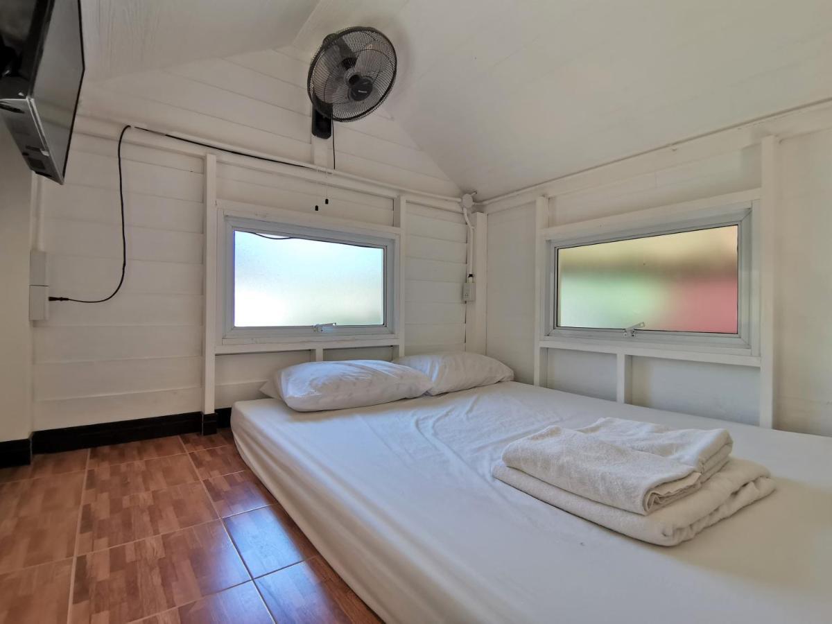 Phuhaya Bamboo Bungalows Ko Lanta Eksteriør billede