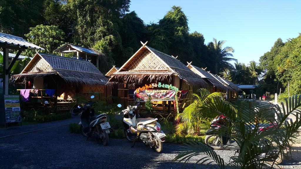 Phuhaya Bamboo Bungalows Ko Lanta Eksteriør billede